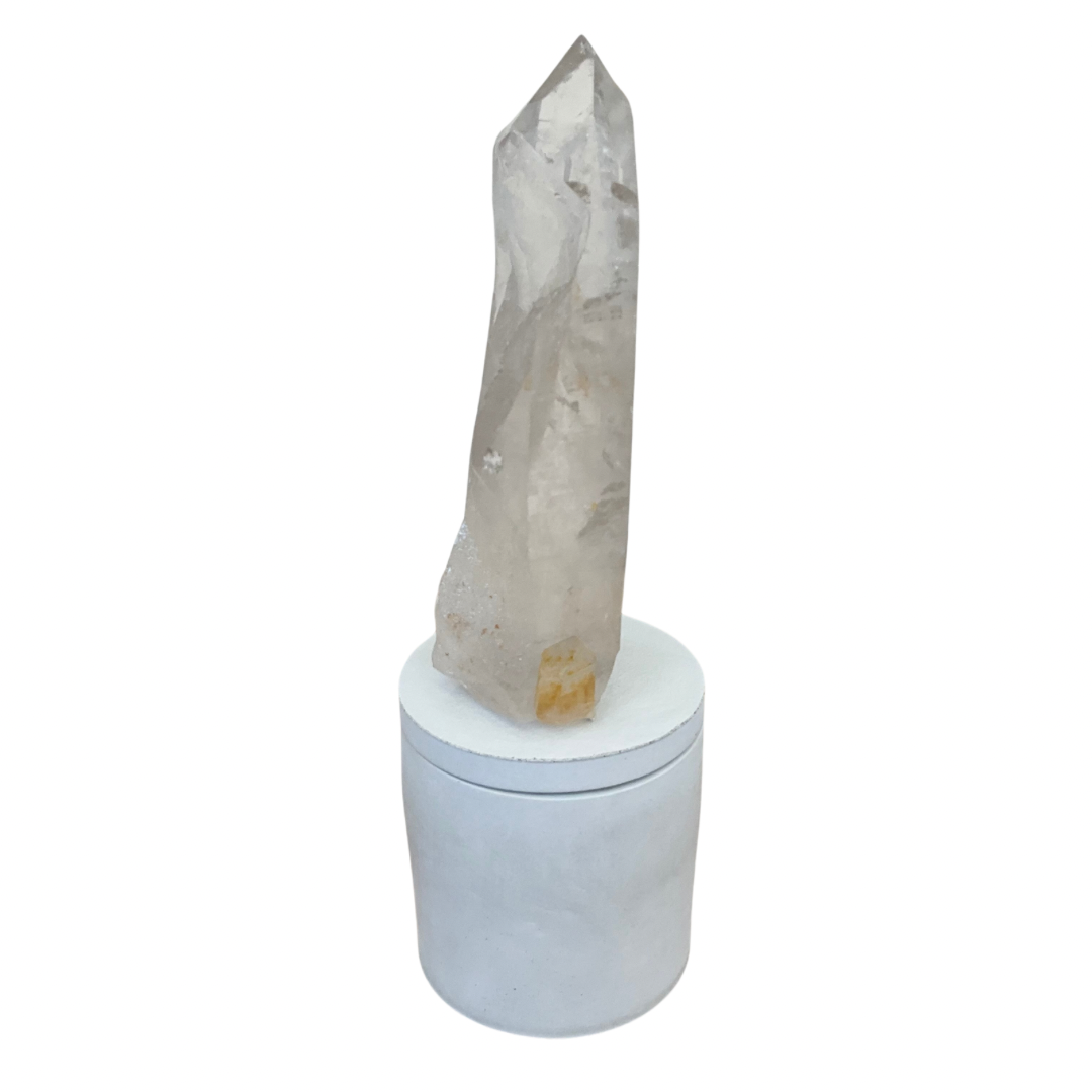 Quartz Crystal Abstract Generator Lid Gardenia Candle