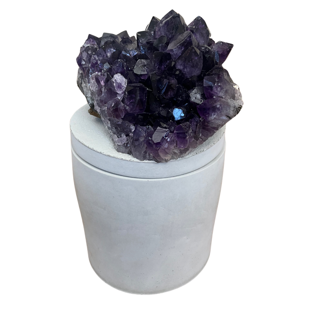 Amethyst Geode Crystal Lid Gardenia Candle 2