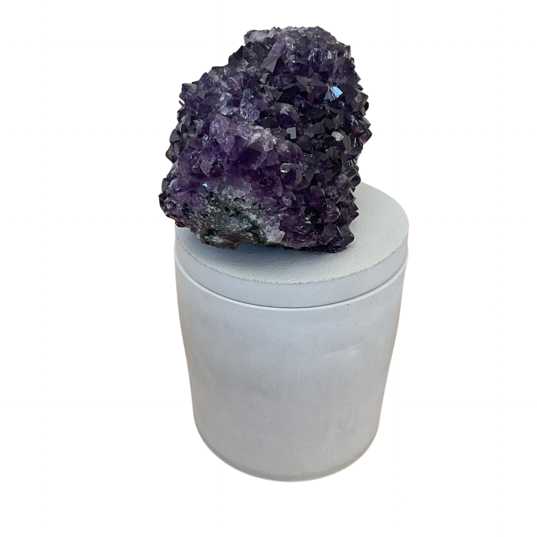 Amethyst Geode Crystal Lid Gardenia Candle