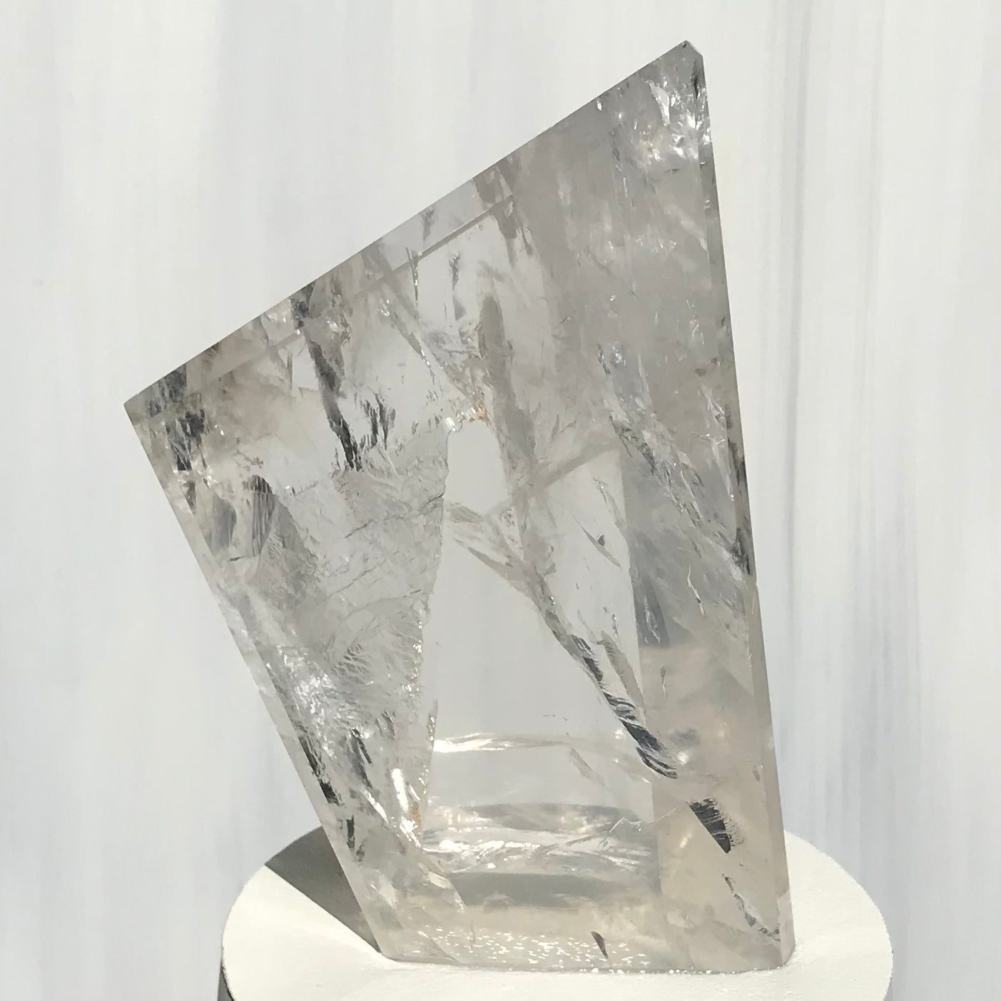 Asymmetrical Polished Quartz Crystal Lid Candle