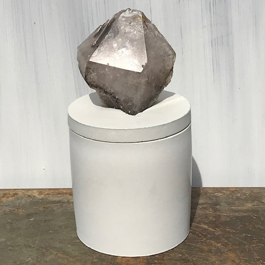 Smoky Quartz 1/2 Generator Lid Candle