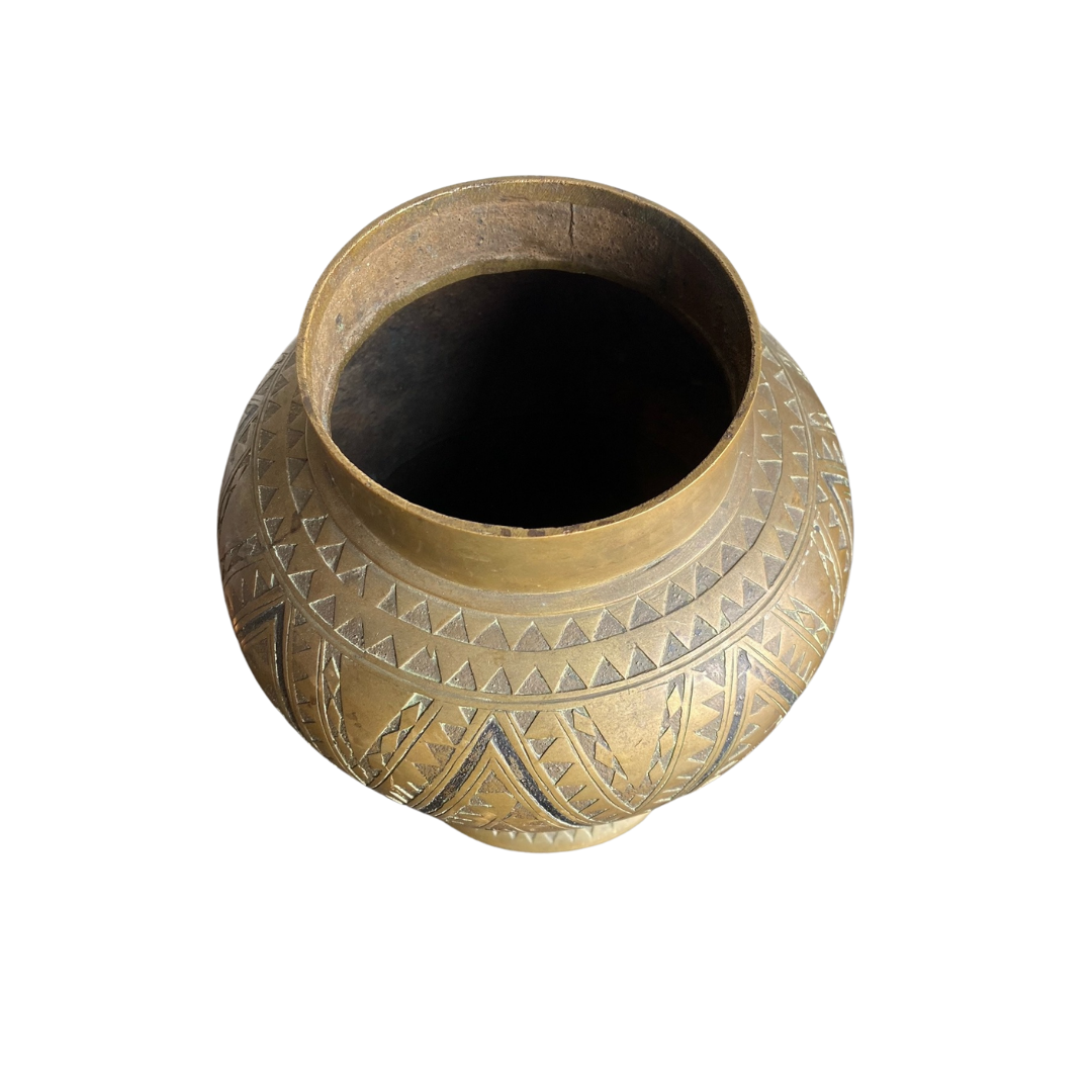 Ethiopian bronze vase