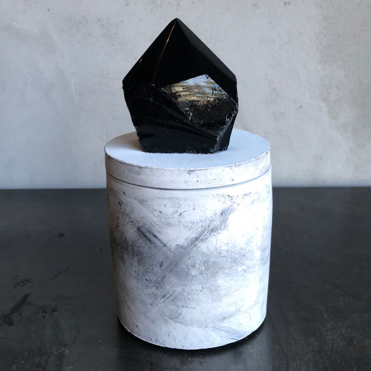 Black Onyx Lid Candle