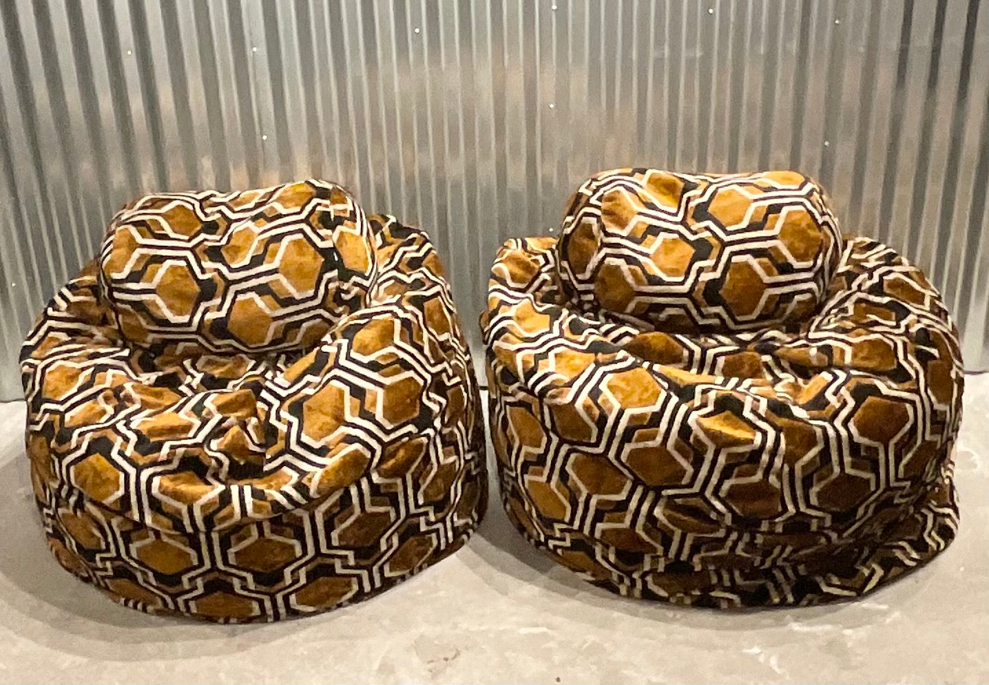 2 Beanbag Poufs with Pillows