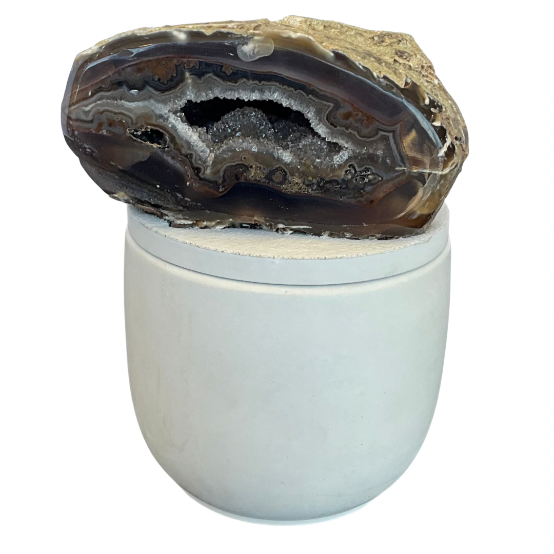 Large Oblong Agate Lid Gardenia Candle