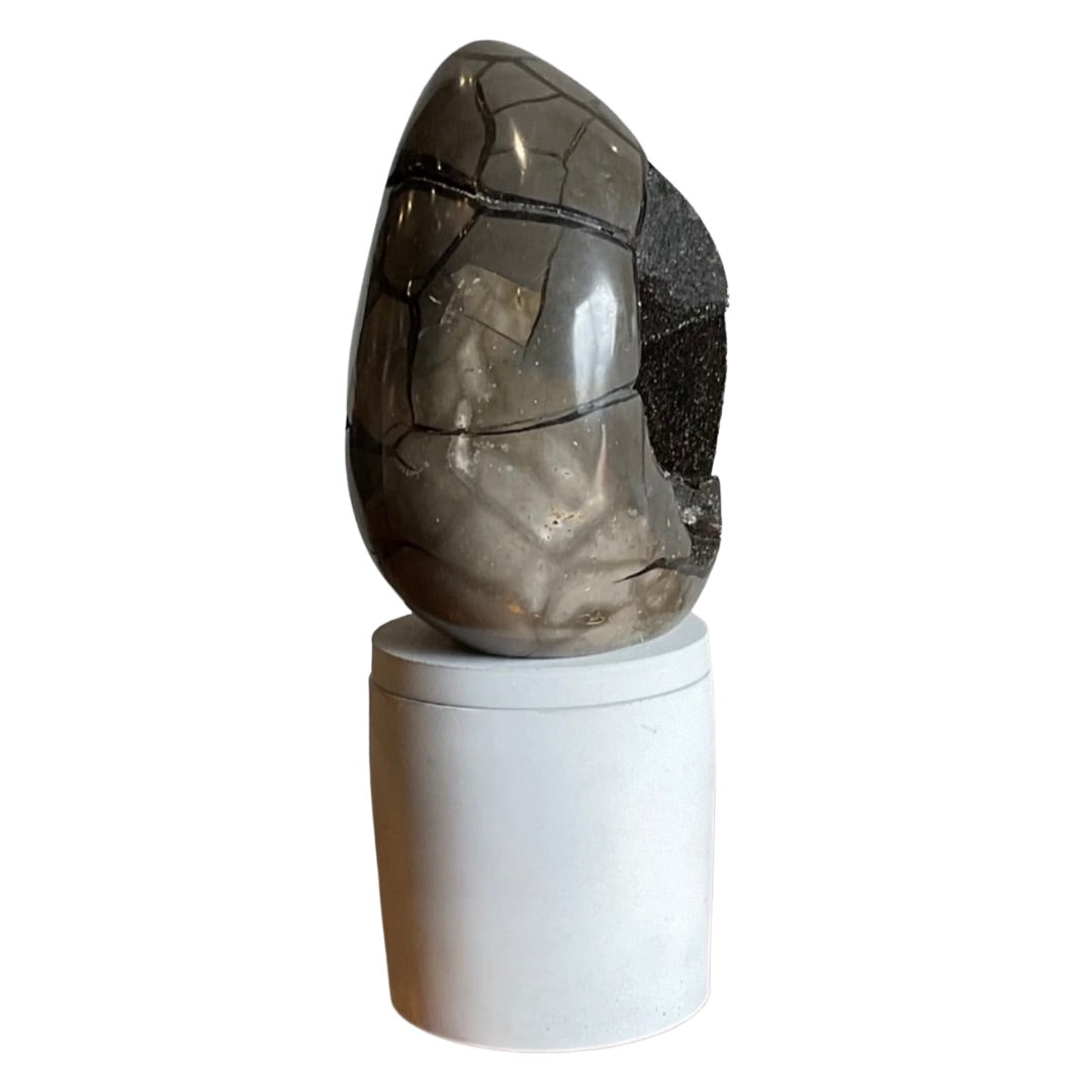 XL Septarian 'Dragon' Egg Lid Candle