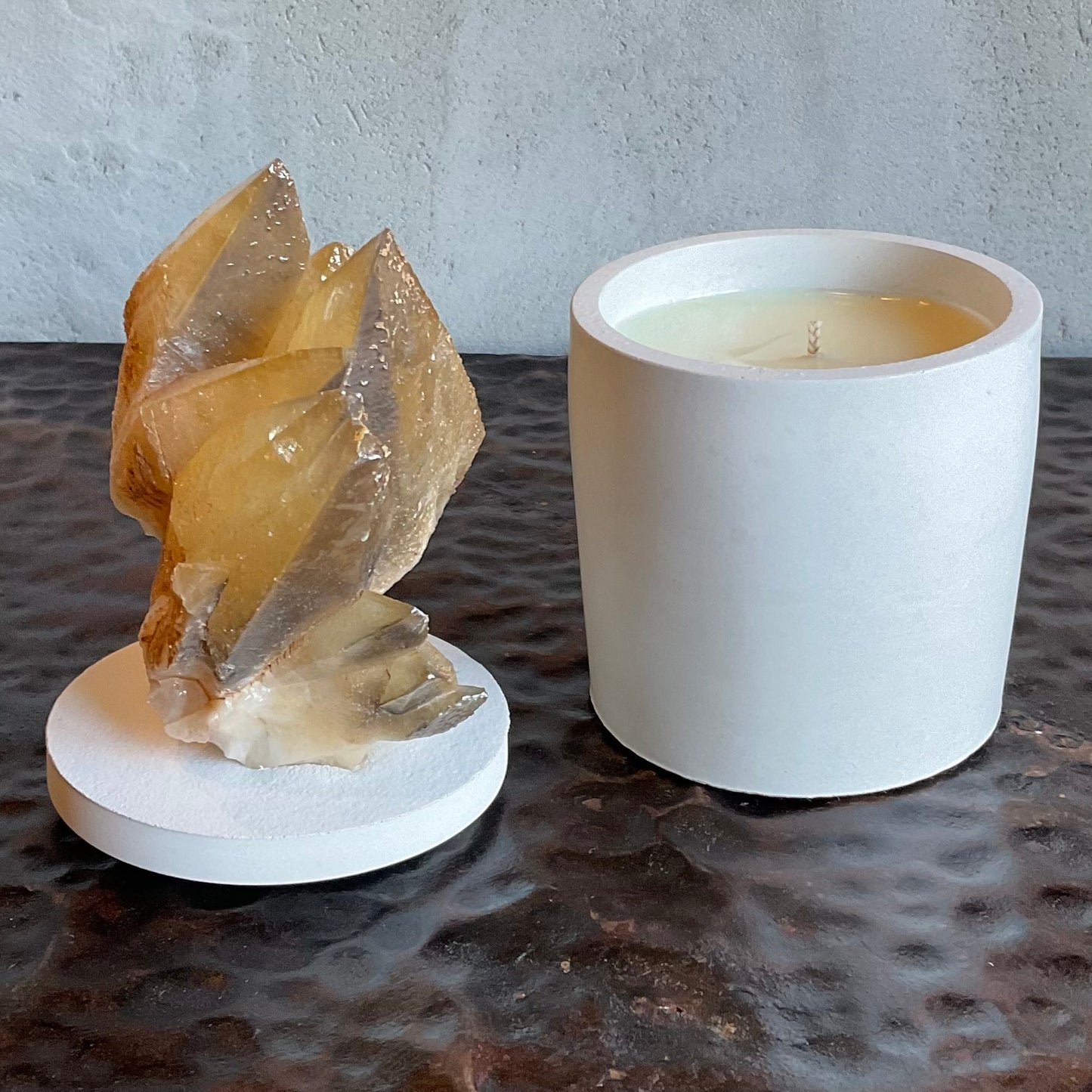 Amber Calcite Lid Candle