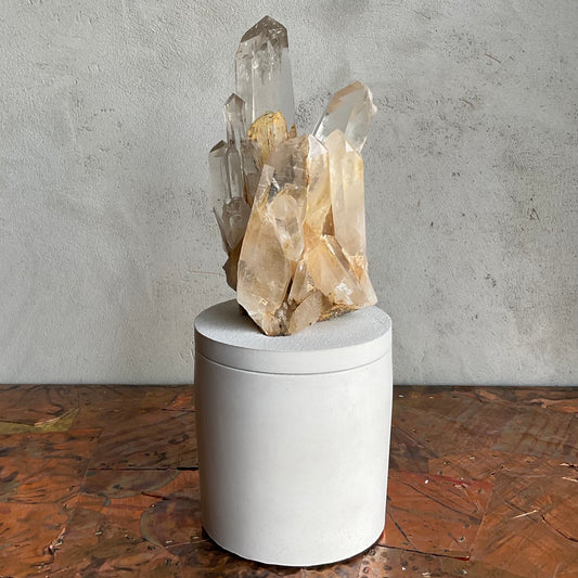 Quartz Crystal Generators Lid Candle