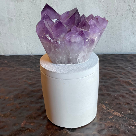 Polished Base Amethyst Cluster Lid Candle