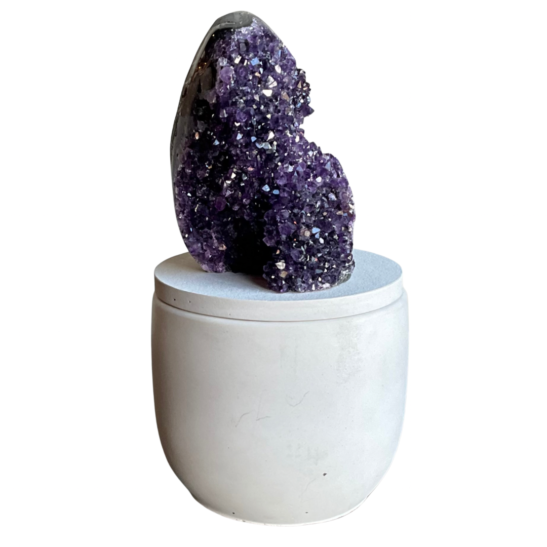 Abstract Amethyst Crystal Lid Candle