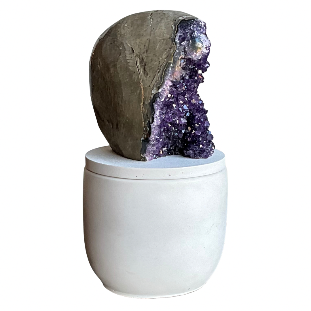 Abstract Amethyst Crystal Lid Candle