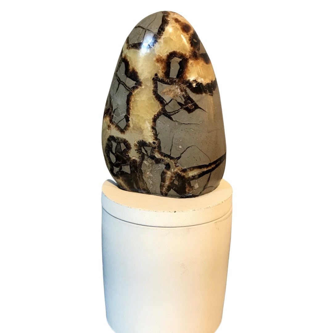 Septarian Crystal Lid Candle