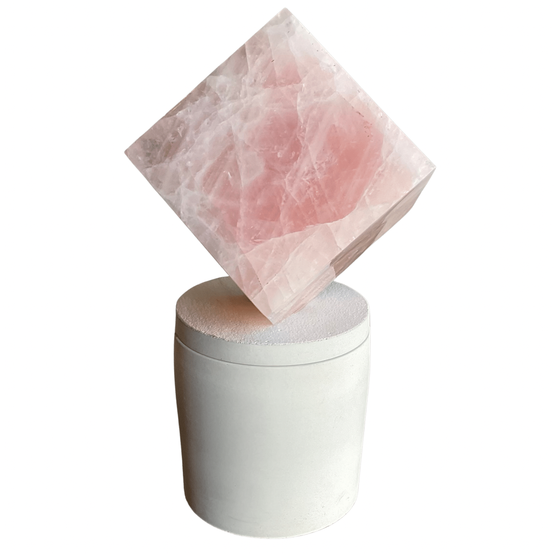 Madagascar Rose Quartz Lid Candle